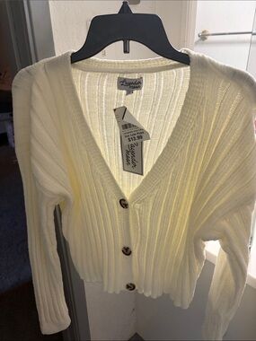 Lavender Moon Ivory Ribbed V-Neck Button Cardigan